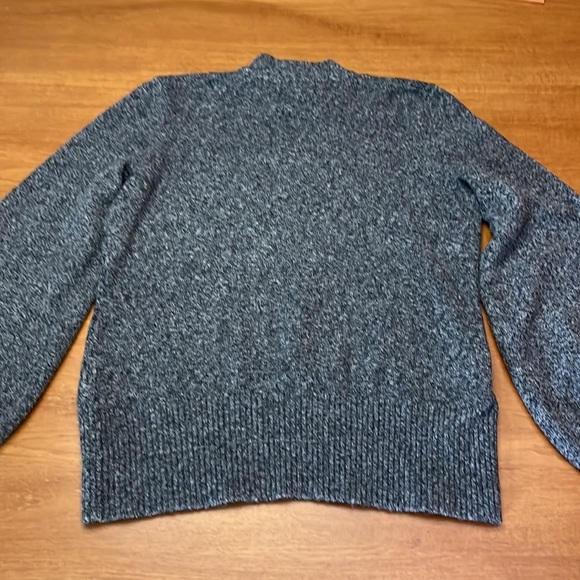 Marled Soft Heather Gray Turtleneck Sweater, Balloon Sleeves, Super Soft, Size M - Picture 13 of 13